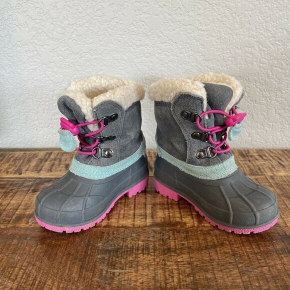 Cat & Jack Gray Letha Snow Boots Thermolite Genuine Suede 5/6 - Picture 4 of 8